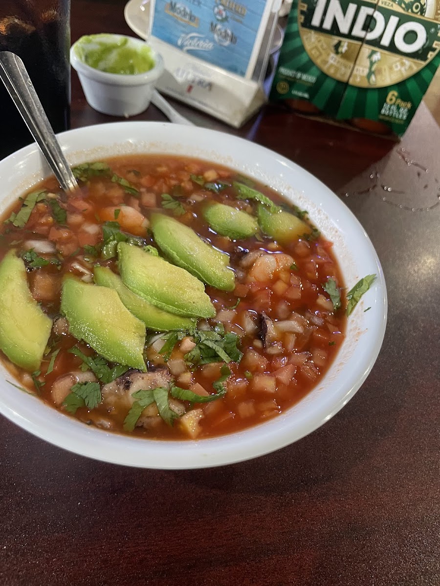 El Sinaloense Seafood & Bar